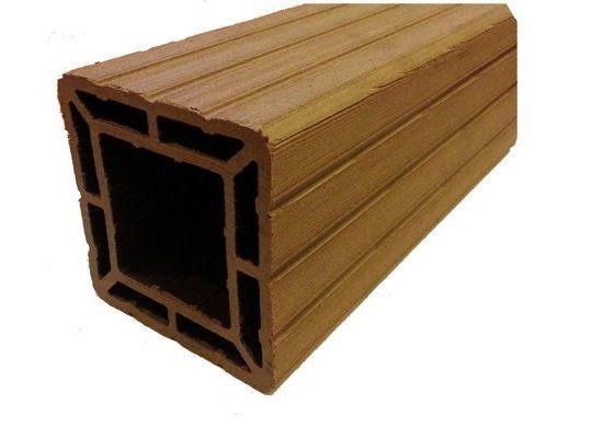 Широкий столб из дерева и пластика купить в Омске